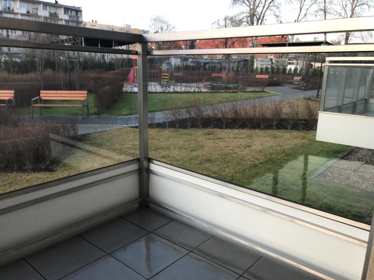 Apartament Alihouse Apartman Bydgoszcz Kültér fotó